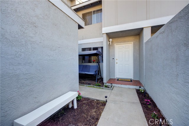 606 E Newlove Drive, Santa Maria CA: https://media.crmls.org/medias/ad64a777-cf62-4612-8586-367c39be0624.jpg