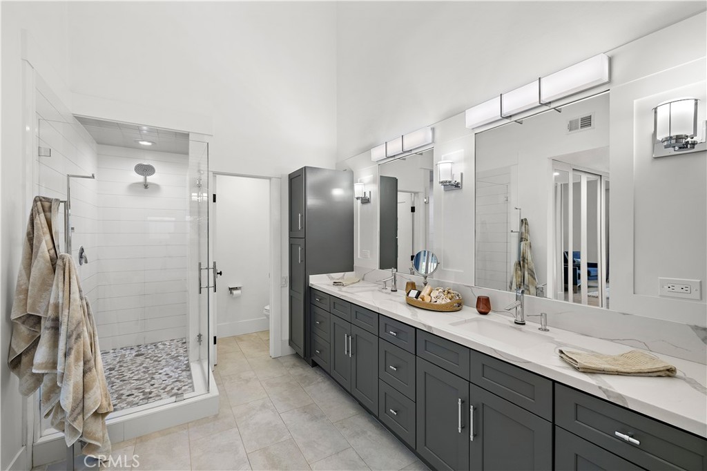 MLS #OC25155566 img 20