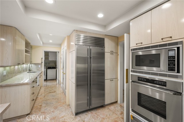 Detail Gallery Image 23 of 75 For 3030 E Elgin, Orange,  CA 92869 - 4 Beds | 2/1 Baths