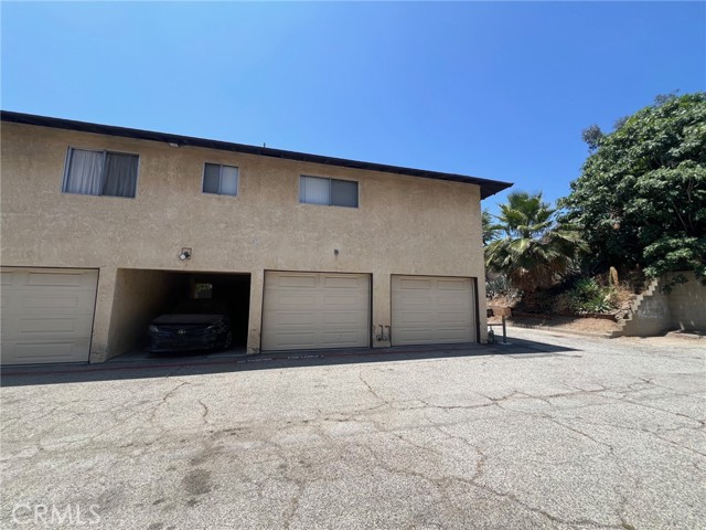 1727 E Natalie Avenue, West Covina CA: https://media.crmls.org/medias/ad6675a4-44b9-43b9-9ef3-9371465f7f79.jpg