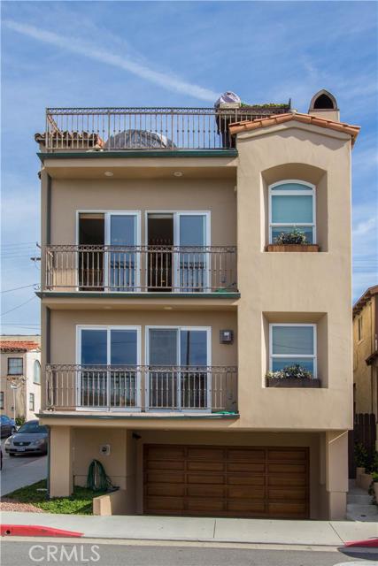 2650 Hermosa Avenue, Hermosa Beach, California 90254, 3 Bedrooms Bedrooms, ,3 BathroomsBathrooms,Residential,Sold,Hermosa,SB15215459