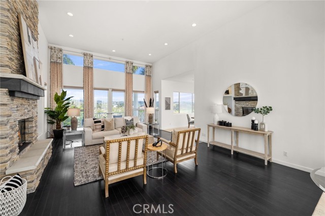 Detail Gallery Image 12 of 43 For 4462 Fallsbrae Rd, Fallbrook,  CA 92028 - 4 Beds | 3/1 Baths