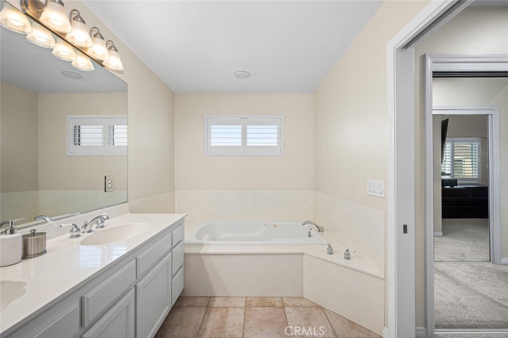 Ad6772b8 4d94 4839 8ca2 85c528dcca65