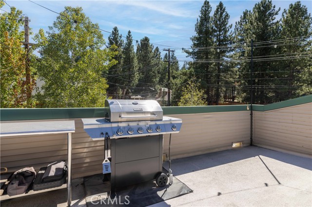 Detail Gallery Image 22 of 27 For 42533 Moonridge Rd #4,  Big Bear Lake,  CA 92315 - 2 Beds | 2 Baths