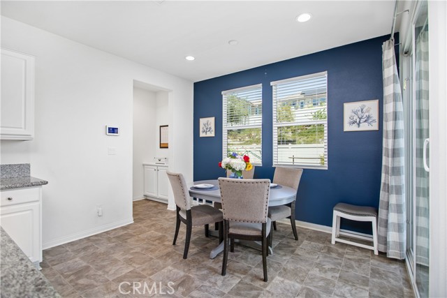 32172 Verbena Way, Temecula CA: https://media.crmls.org/medias/ad68211d-35e3-46a0-8d2e-37e76778846b.jpg