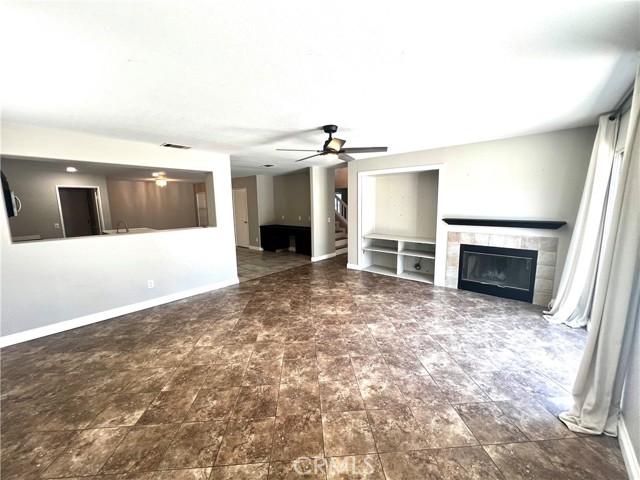 361 Adirondack Drive, Corona CA: https://media.crmls.org/medias/ad684801-ab86-4283-bd70-26115a0f537d.jpg