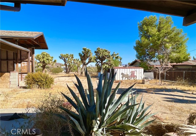 Detail Gallery Image 21 of 29 For 58873 Sun Mesa Dr, Yucca Valley,  CA 92284 - 2 Beds | 1 Baths