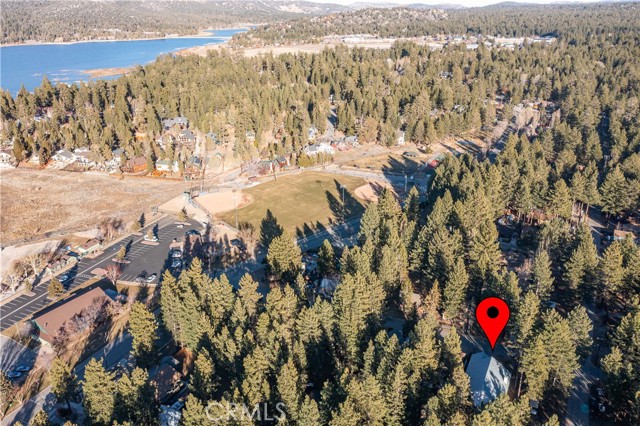 Detail Gallery Image 33 of 33 For 374 Mountainaire Ln, Big Bear Lake,  CA 92315 - 4 Beds | 3 Baths