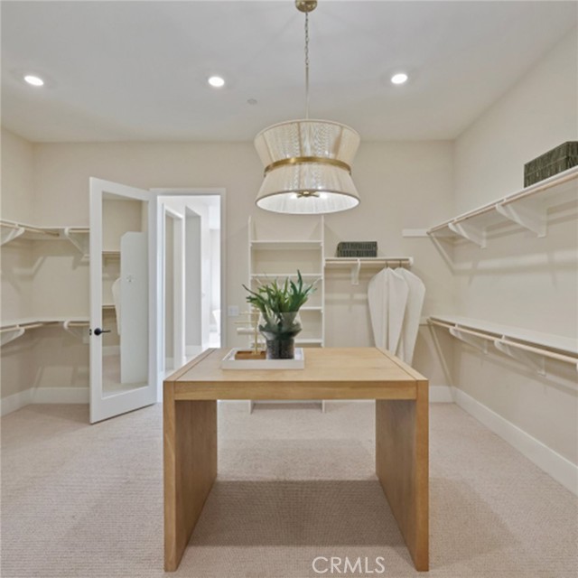 Image 19 of 37 For 21407 Zaca Court