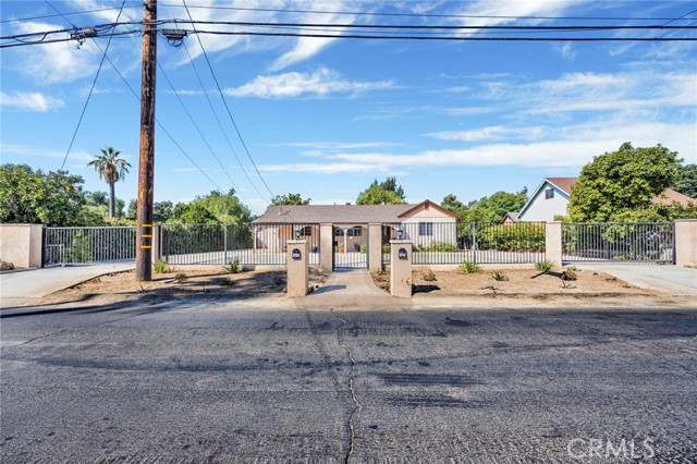 Detail Gallery Image 49 of 57 For 9711 Helen Ave, Sunland,  CA 91040 - – Beds | – Baths