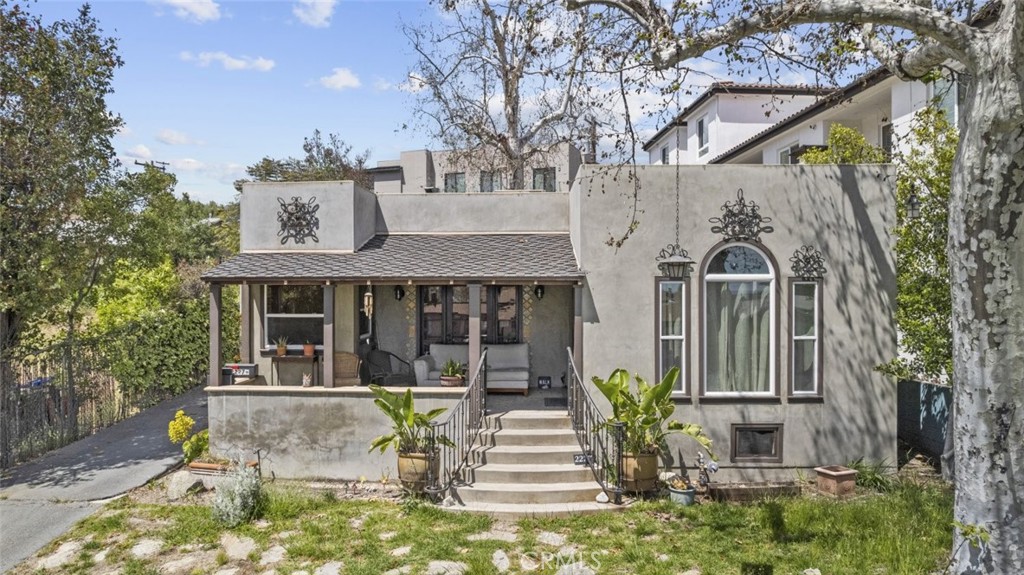 2227 Mira Vista Avenue, Glendale, CA 91020