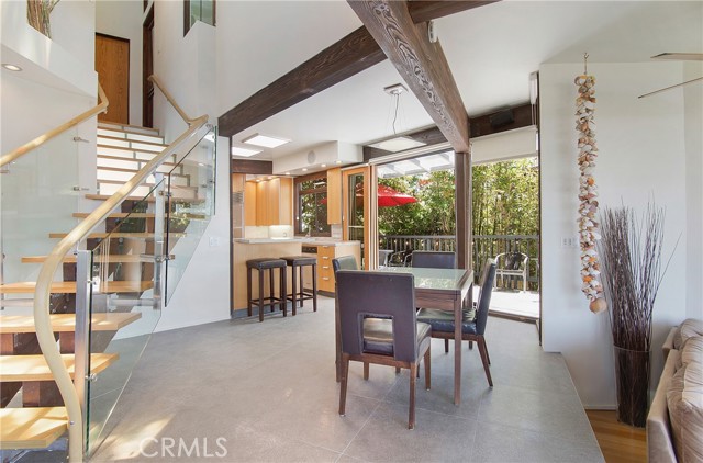 Detail Gallery Image 21 of 52 For 785 Alta Vista, Laguna Beach,  CA 92651 - 3 Beds | 3/1 Baths