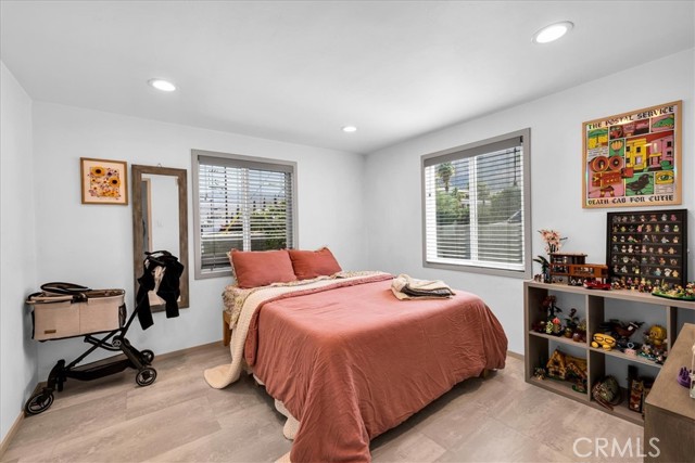 595 S Calle Santa Rosa, Palm Springs CA: https://media.crmls.org/medias/ad6e530e-46ff-43fc-9a95-e341c13cdfaa.jpg