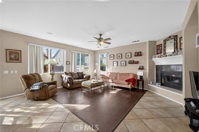 Detail Gallery Image 18 of 52 For 39823 Payton Ct, Murrieta,  CA 92563 - 5 Beds | 3 Baths