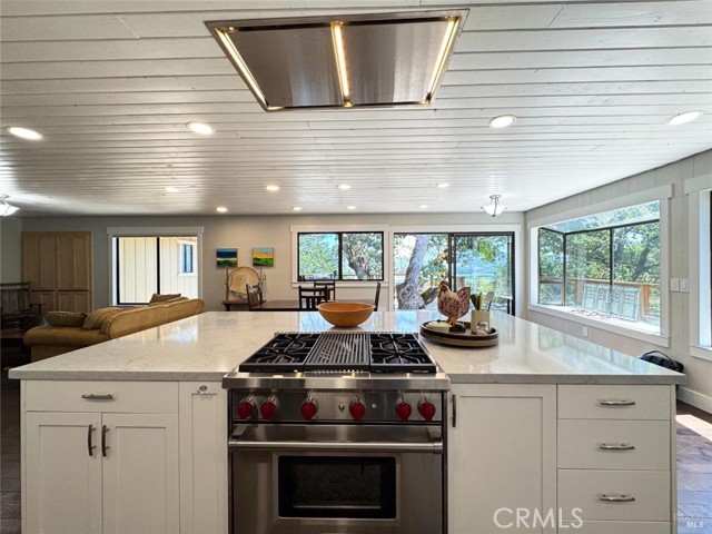 1321 Oak Knoll Road, Ukiah CA: https://media.crmls.org/medias/ad6f307d-931a-4f58-b908-76a852dca437.jpg