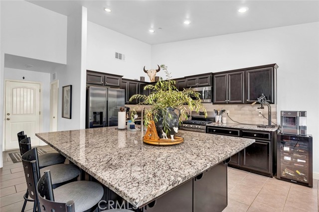 Detail Gallery Image 40 of 66 For 1765 Clearwater St, Tulare,  CA 93274 - 4 Beds | 2 Baths