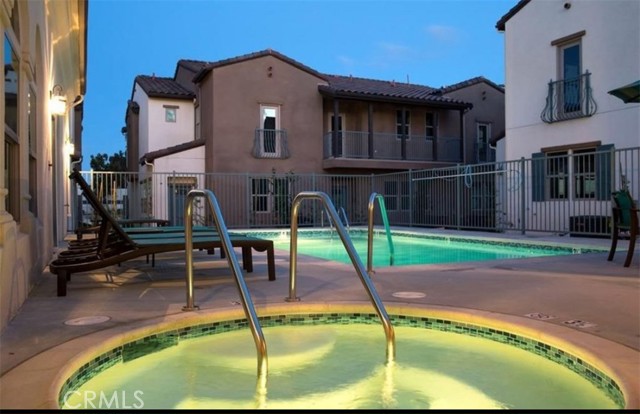 Detail Gallery Image 16 of 19 For 9871 Alburtis Ave #38,  Santa Fe Springs,  CA 90670 - 4 Beds | 4 Baths