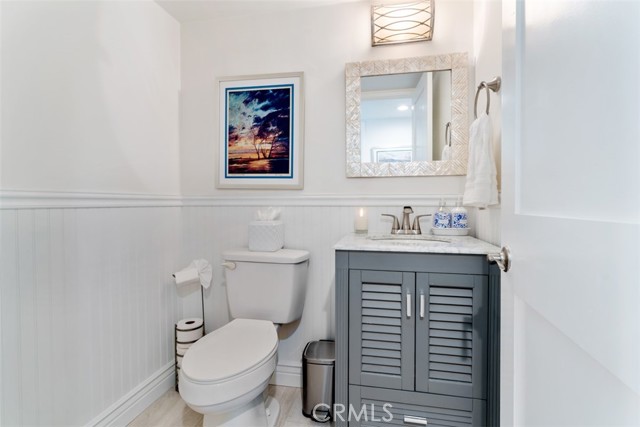 Downstairs guest half bath