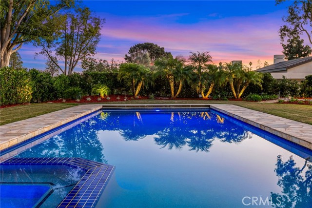 Detail Gallery Image 12 of 42 For 428 San Lucas Dr, Solana Beach,  CA 92075 - 4 Beds | 2 Baths