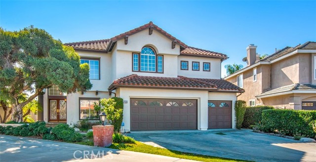 Detail Gallery Image 1 of 43 For 22705 White Oaks, Mission Viejo,  CA 92692 - 4 Beds | 3 Baths