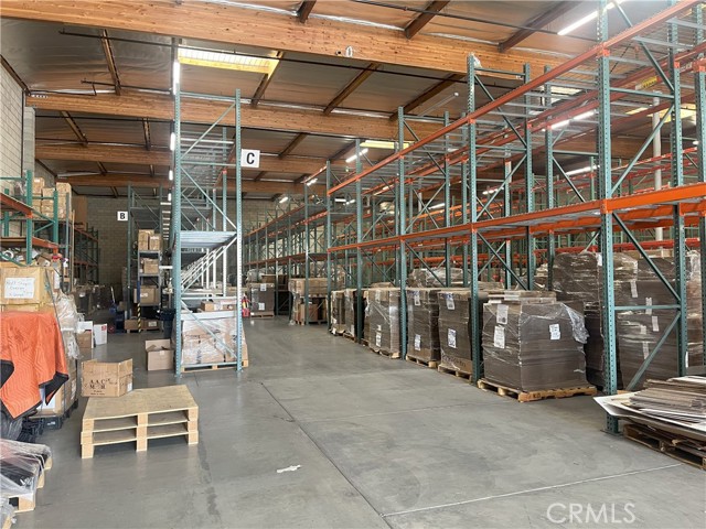 14832 Arrow, Baldwin Park, California 91706, ,Commercial Lease,For Rent,14832 Arrow,CRAR25022466