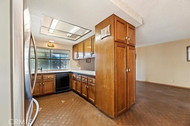 Detail Gallery Image 4 of 25 For 3517 Patricia, West Covina,  CA 91792 - 4 Beds | 2 Baths