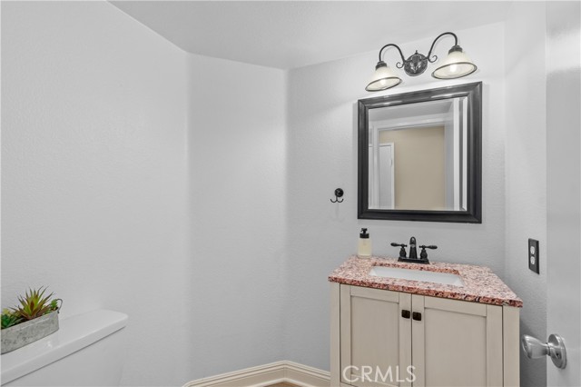 Detail Gallery Image 19 of 42 For 45372 Tejon Ct, Temecula,  CA 92592 - 3 Beds | 2/1 Baths