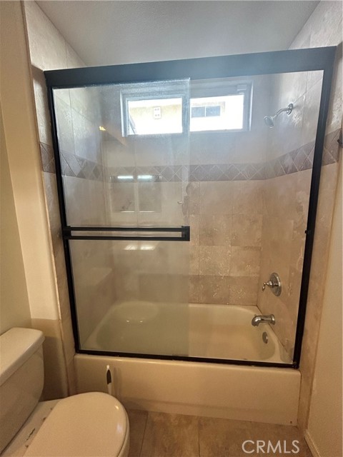 19846 Stagg Street, Winnetka CA: https://media.crmls.org/medias/ad73f5b8-440b-4682-b8ff-8c60156c7daf.jpg