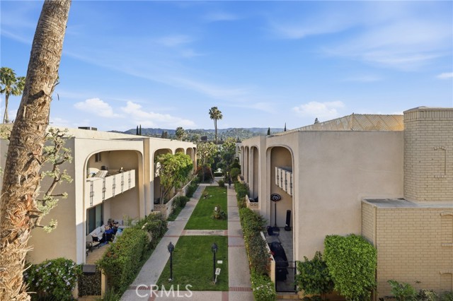 Detail Gallery Image 42 of 50 For 5330 Lindley Ave #305,  Encino,  CA 91316 - 2 Beds | 2 Baths