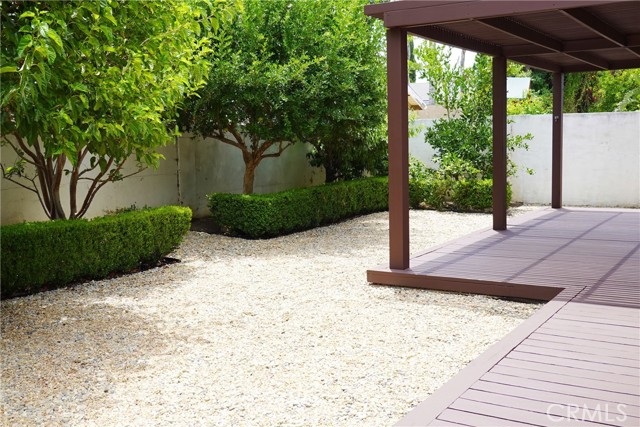 Detail Gallery Image 3 of 39 For 6232 Hesperia Ave, Encino,  CA 91316 - 3 Beds | 2/1 Baths