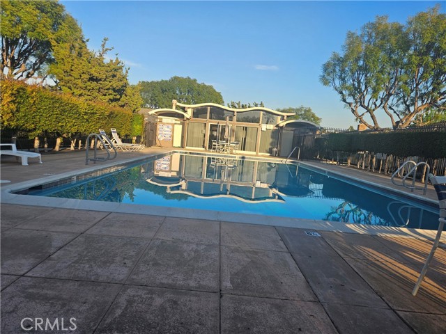 Detail Gallery Image 15 of 15 For 13902 Yorba 9c,  Tustin,  CA 92780 - 2 Beds | 2 Baths