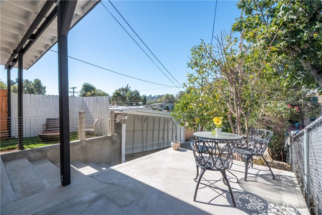 5019 Hub Street photo 30