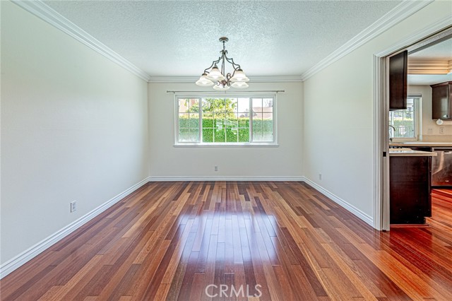 Detail Gallery Image 11 of 45 For 670 Oakhaven Ave, Brea,  CA 92823 - 4 Beds | 3 Baths