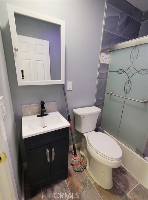 1680 S Rimpau Boulevard, Los Angeles CA: https://media.crmls.org/medias/ad773913-68f3-4aec-9daa-4b2cb8efc41e.jpg