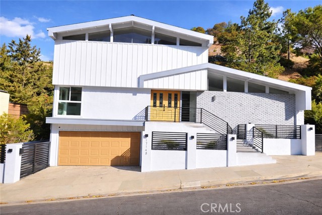 Front Image Thumbnail for CRSR26040939