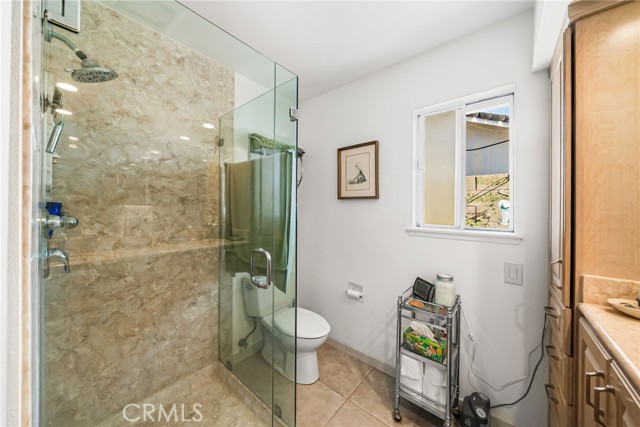 Detail Gallery Image 30 of 39 For 4024 E Del Valle, Orange,  CA 92869 - 5 Beds | 3 Baths