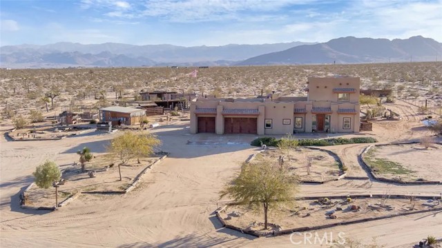 61430 Moonlight Mesa, Joshua Tree, California 92252, 3 Bedrooms Bedrooms, ,3 BathroomsBathrooms,Single Family Residence,For Sale,Moonlight Mesa,JT24235225