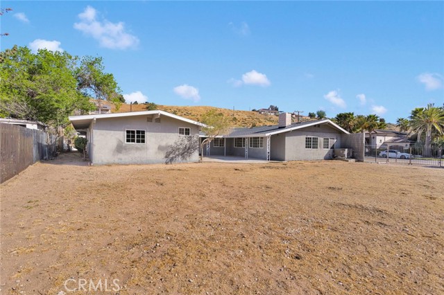 8732 Pico Avenue, Hesperia CA: https://media.crmls.org/medias/ad77e3a9-262b-4df5-bdd9-ae41ddf31c8f.jpg