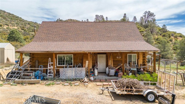 Detail Gallery Image 2 of 14 For 26095 Quail Ridge Ct, Tehachapi,  CA 93561 - 3 Beds | 2 Baths