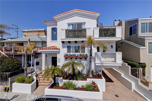 1520 Hermosa Avenue, Hermosa Beach, California 90254, 3 Bedrooms Bedrooms, ,3 BathroomsBathrooms,Residential,Sold,Hermosa,SB23085907