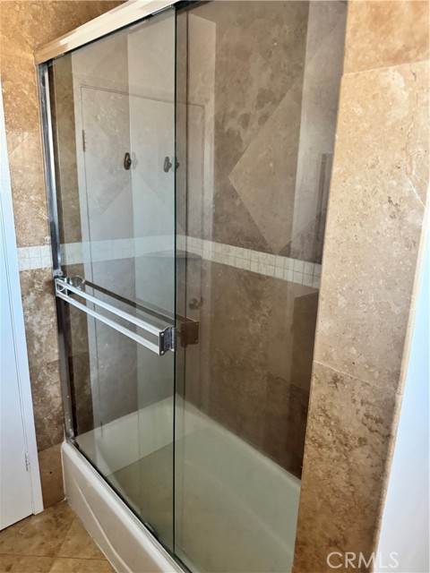 Detail Gallery Image 11 of 16 For 1221 S Meyler, San Pedro,  CA 90731 - 2 Beds | 2 Baths