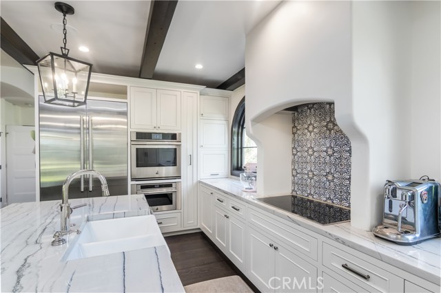 Detail Gallery Image 7 of 48 For 640 Raymond, Santa Monica,  CA 90405 - 4 Beds | 3 Baths