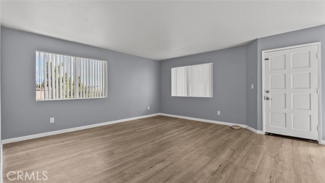 Detail Gallery Image 5 of 28 For 1002 N Edgemont St #9,  Los Angeles,  CA 90029 - 2 Beds | 2 Baths