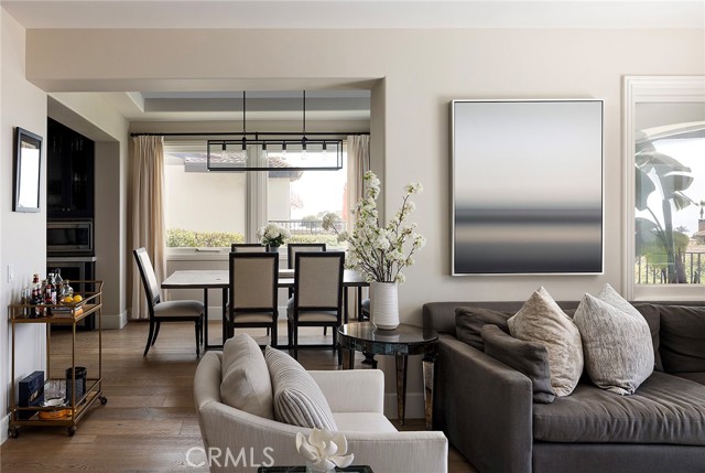 Detail Gallery Image 8 of 68 For 420 De Sola Ter, Corona Del Mar,  CA 92625 - 4 Beds | 2/2 Baths