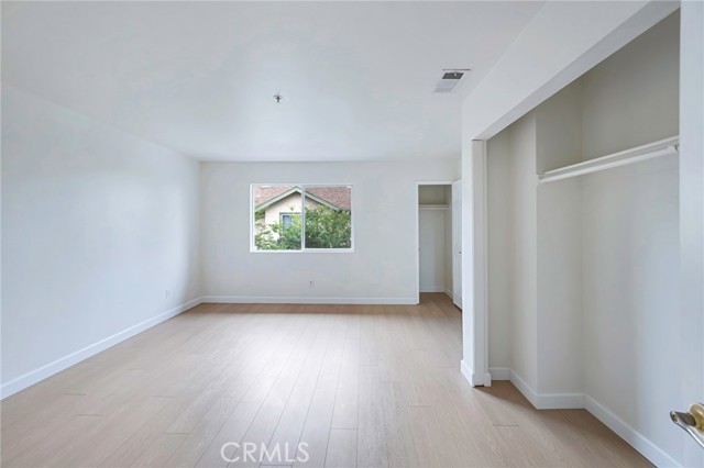 1211 E Carson Street, Carson CA: https://media.crmls.org/medias/ad7aeaa9-dad8-42ea-8644-fa7a900fa269.jpg
