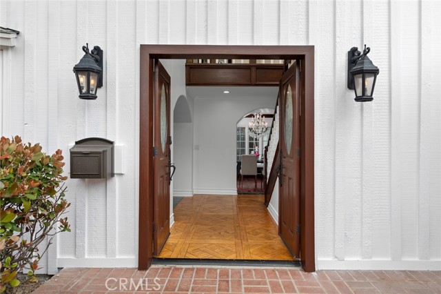 Detail Gallery Image 15 of 43 For 16842 Harkness, Huntington Beach,  CA 92649 - 4 Beds | 2/1 Baths