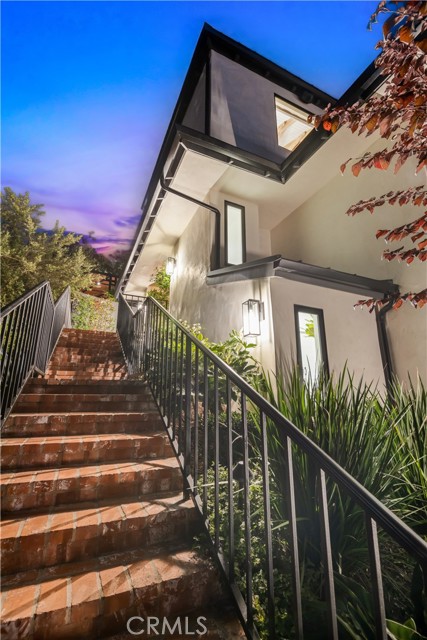 Detail Gallery Image 2 of 75 For 680 Temple Hills Dr, Laguna Beach,  CA 92651 - 4 Beds | 3/1 Baths