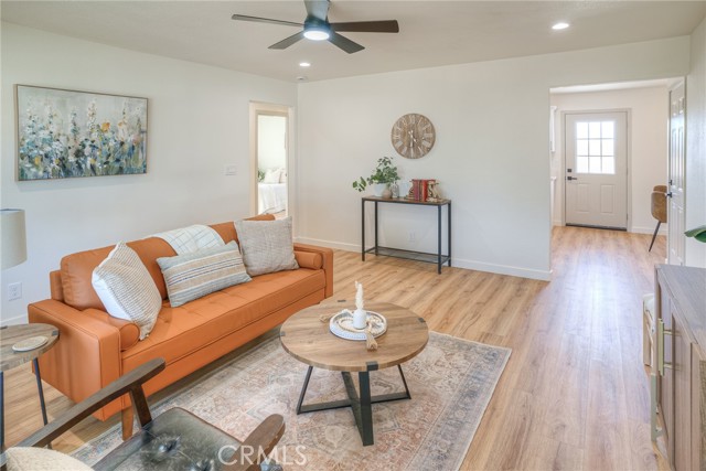 Detail Gallery Image 5 of 34 For 3611 Ashley Ave, Oroville,  CA 95966 - 3 Beds | 1 Baths