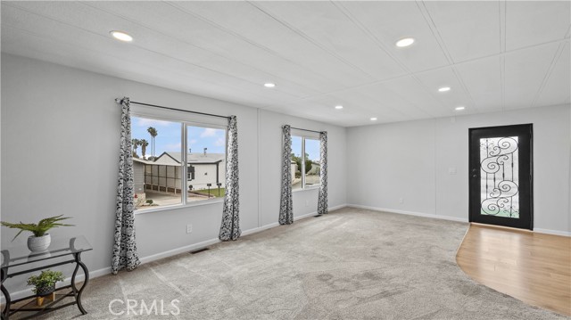 Detail Gallery Image 12 of 59 For 1400 13th St #206,  Upland,  CA 91786 - 2 Beds | 2 Baths
