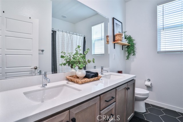 31134 Bay Horse Way, Menifee CA: https://media.crmls.org/medias/ad7cc1b1-5764-4723-bac9-b1038d45093e.jpg